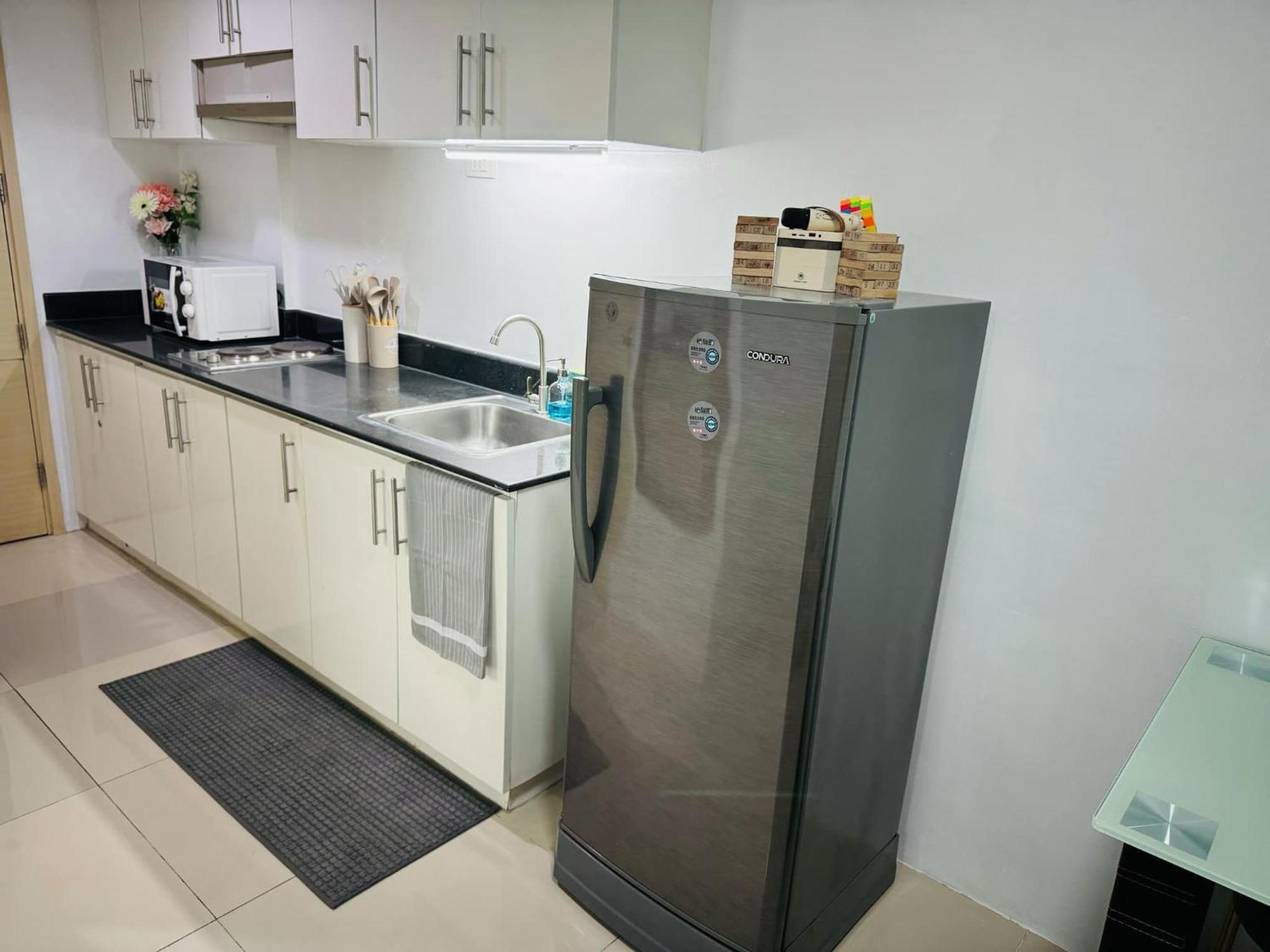 Moa Pasay Sea Residences Condotel Buitenkant foto